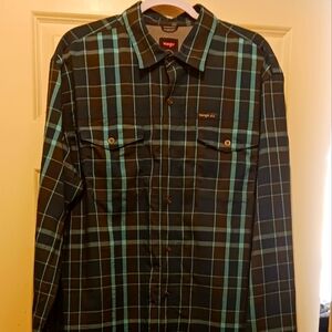 Wrangler men's long sleeve shirt